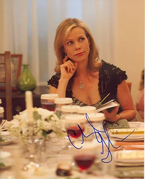 Cheryl Hines autograph