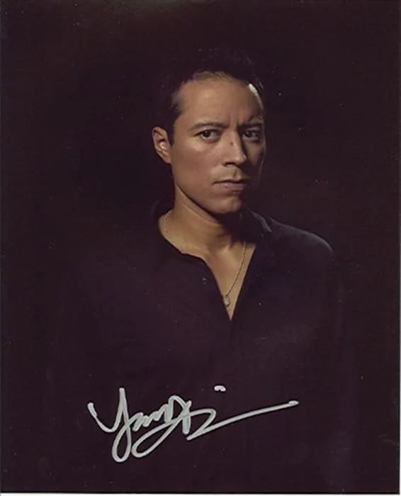 Yancey Arias autograph
