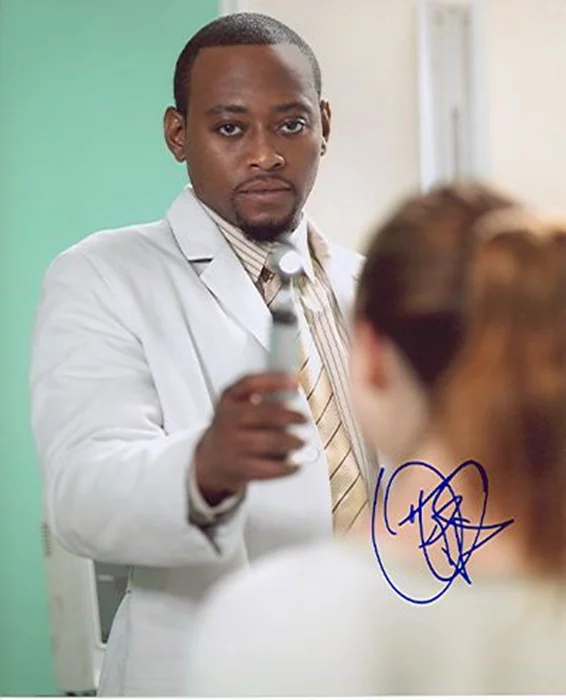 Omar Epps autograph