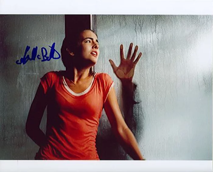 Camilla Belle autograph