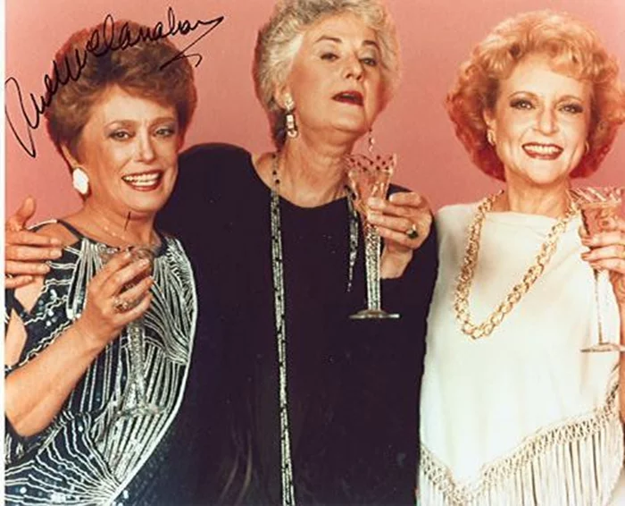Rue McClanahan autograph