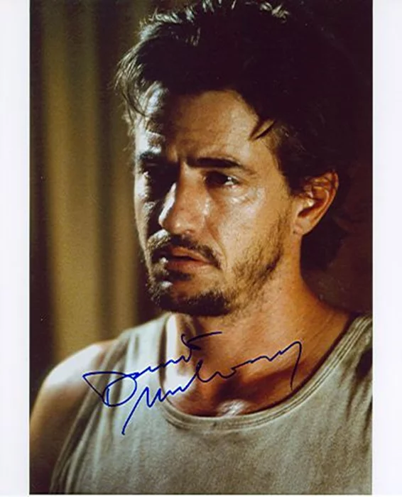Dermot Mulroney autograph