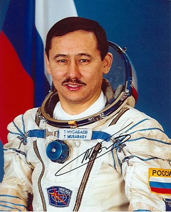 Talgat Musabaev autograph
