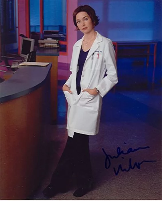 Julianne Nicholson autograph