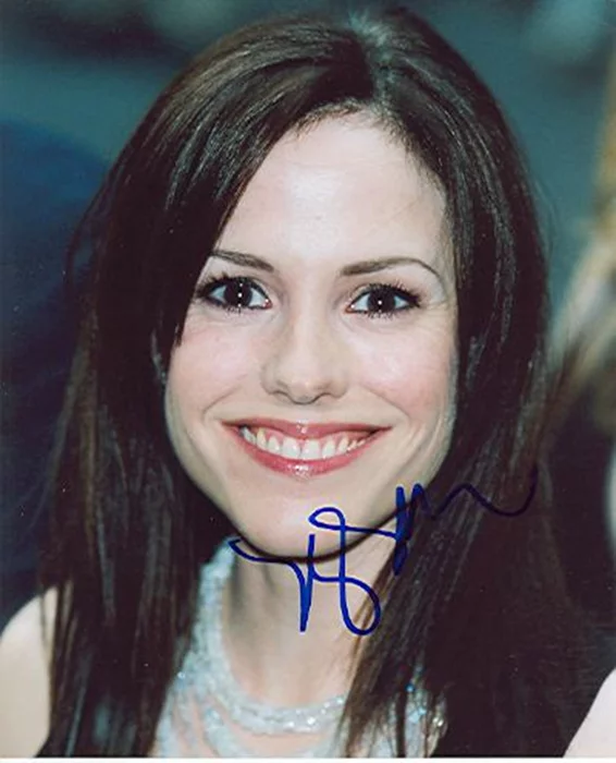 Mary Louise Parker autograph