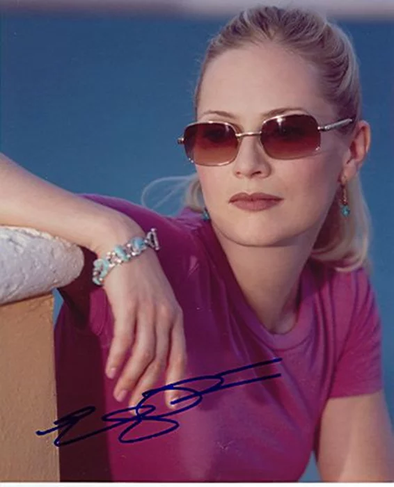 Emily Procter autograph