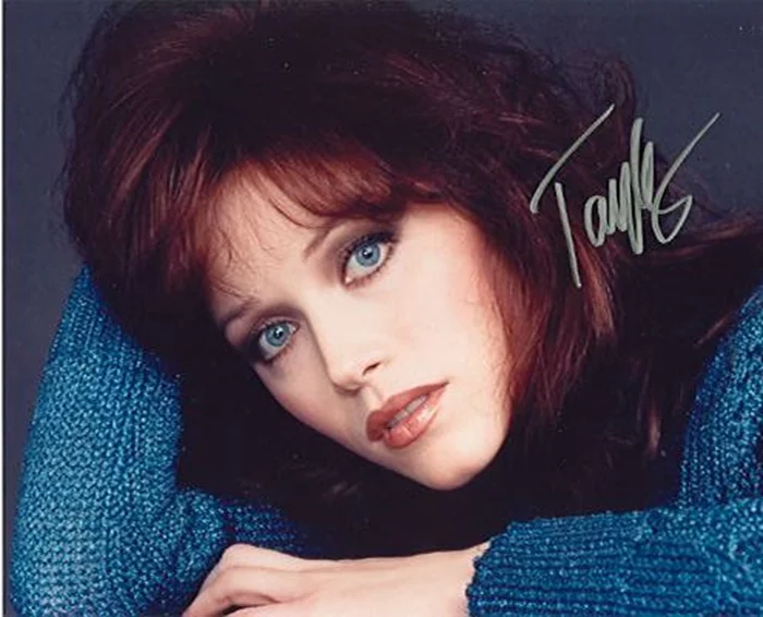 Tanya Roberts autograph