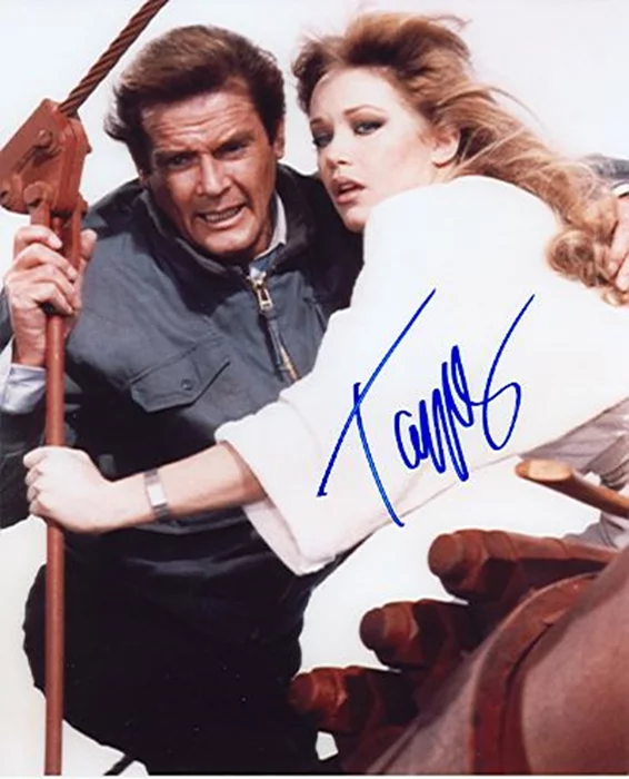Tanya Roberts autograph
