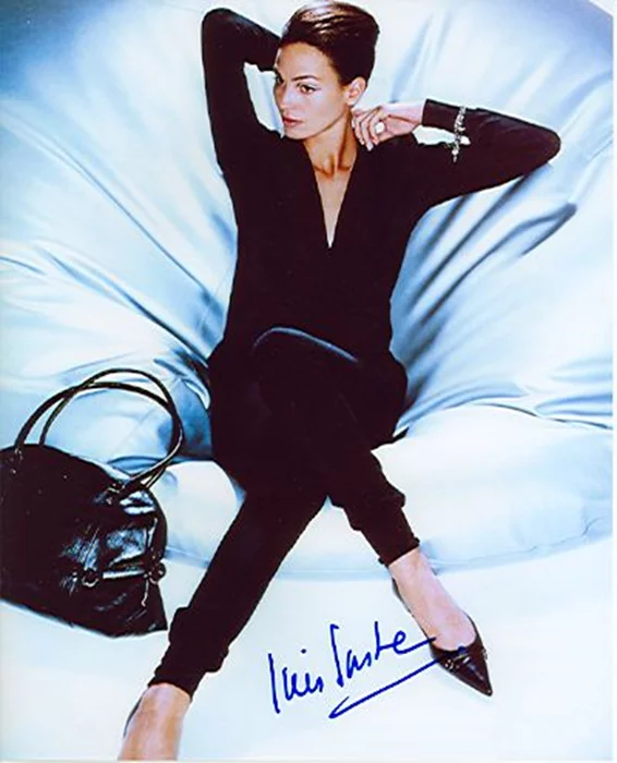 Ines Sastre autograph