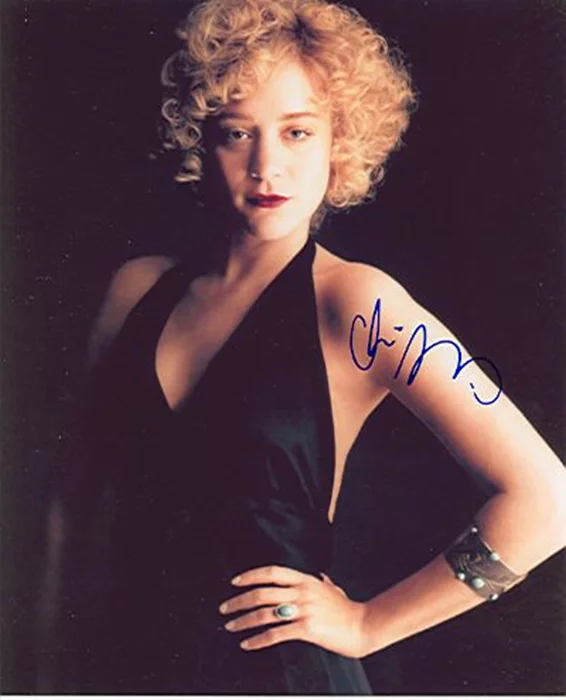 Chloe Sevigny autograph