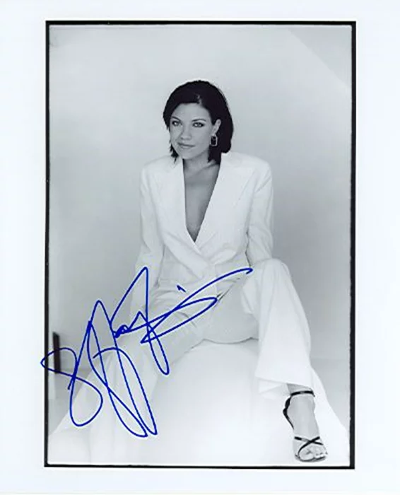 Tiffany Shepis autograph