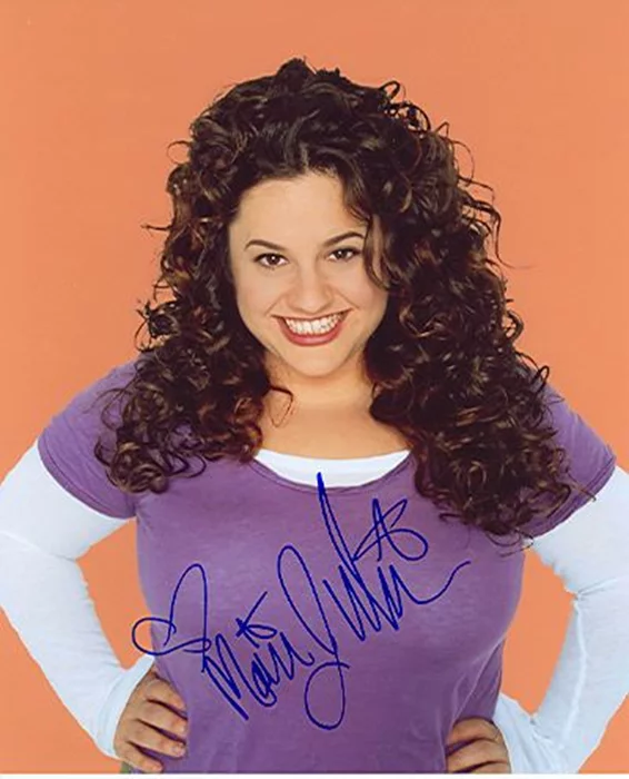 Marissa Jaret Winokur autograph