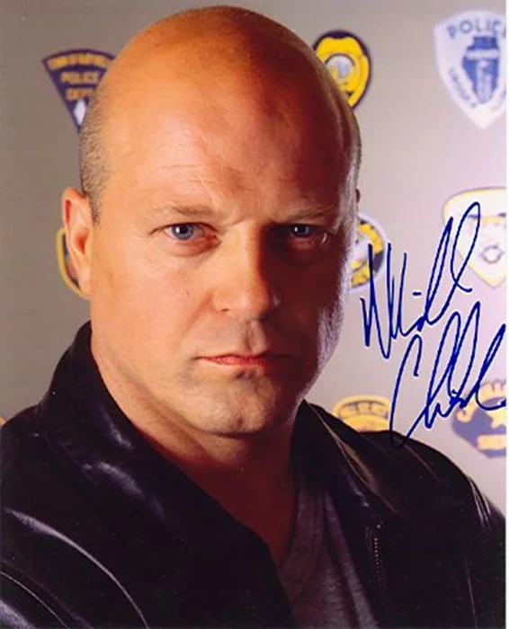 Michael Chiklis autograph