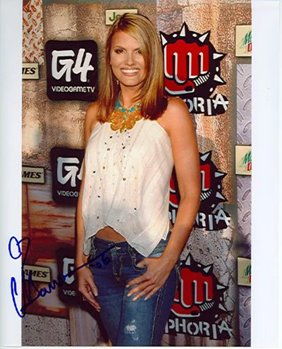 Courtney Hansen autograph
