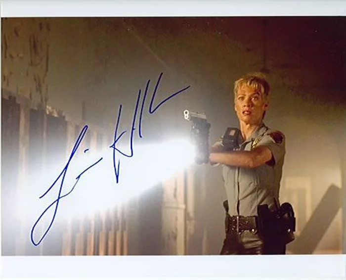 Laurie Holden autograph