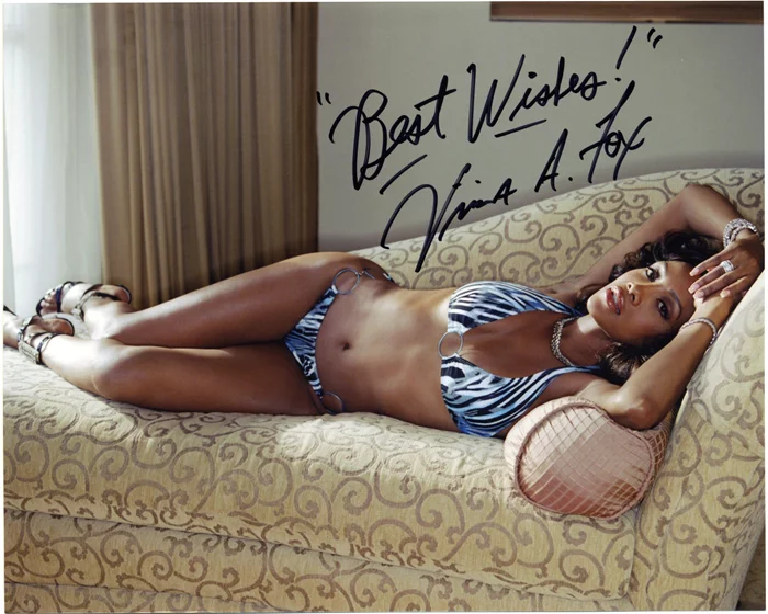 Vivica A. Fox autograph