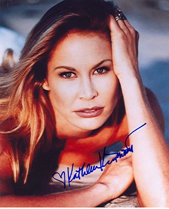Kathleen Kinmont autograph