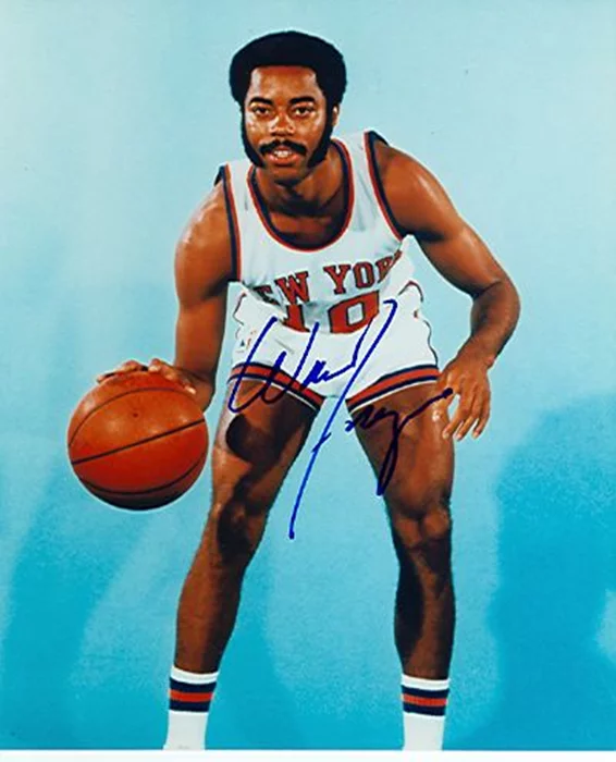 Walt Frazier autograph