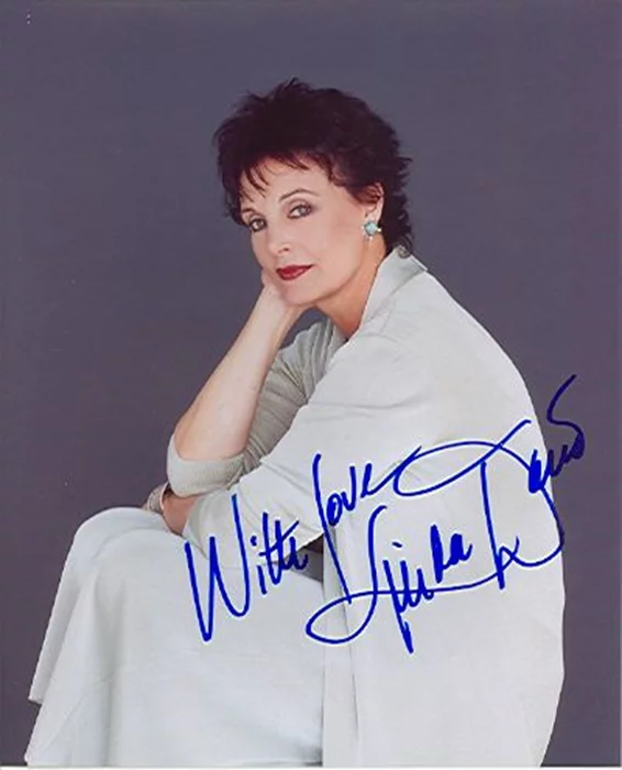 Linda Dano autograph