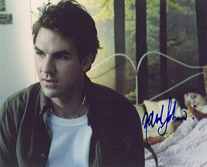 Paul Schneider autograph
