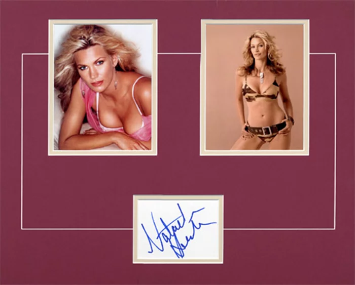 Natasha Henstridge autograph