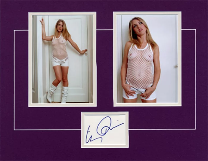 Liz Phair autograph