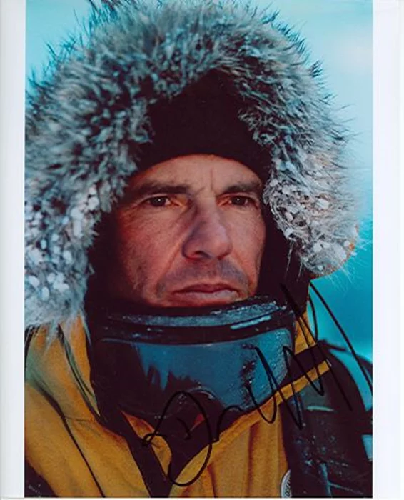 Dennis Quaid autograph
