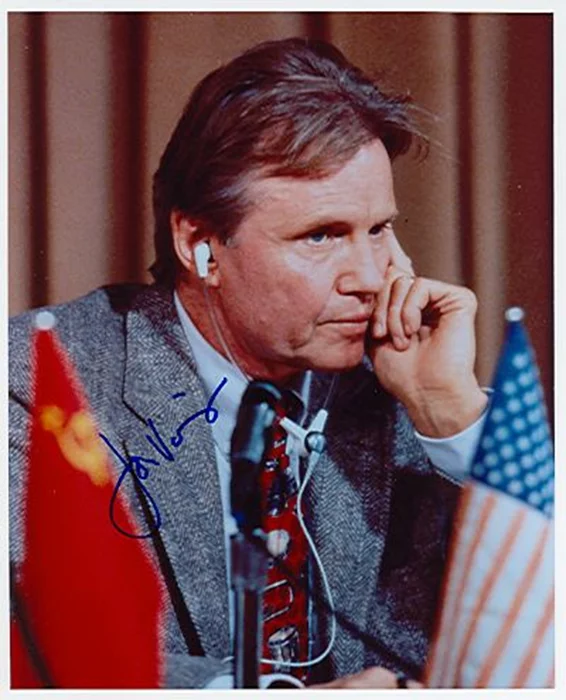 Jon Voight autograph