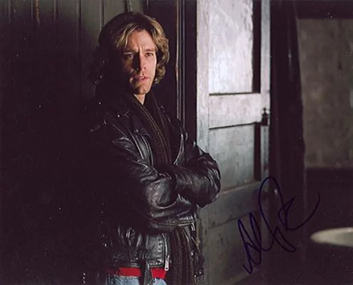 Adam Pascal autograph