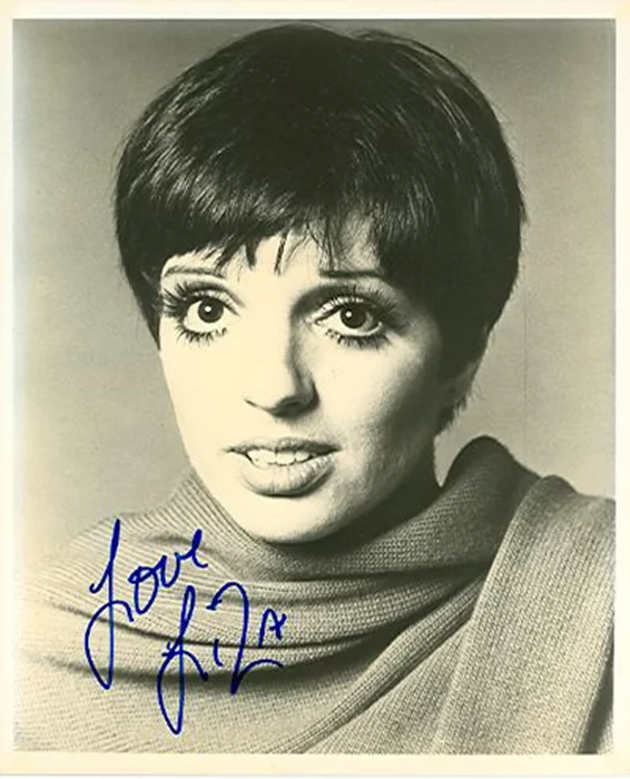Liza Minnelli autograph