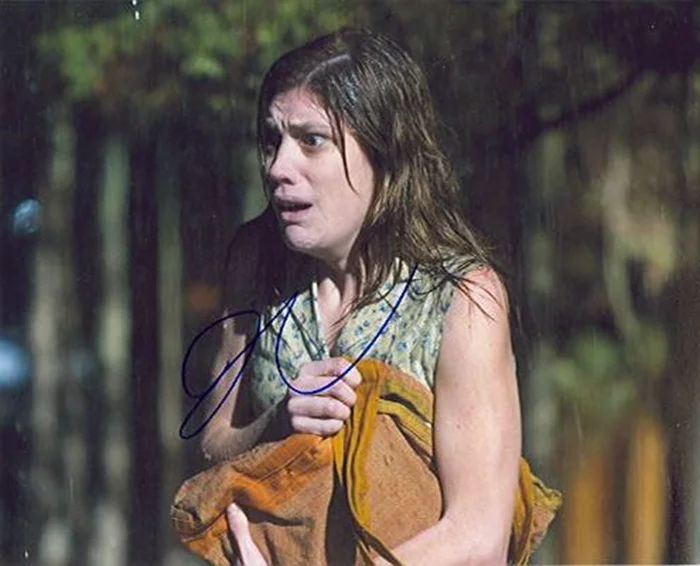 Jennifer Carpenter autograph