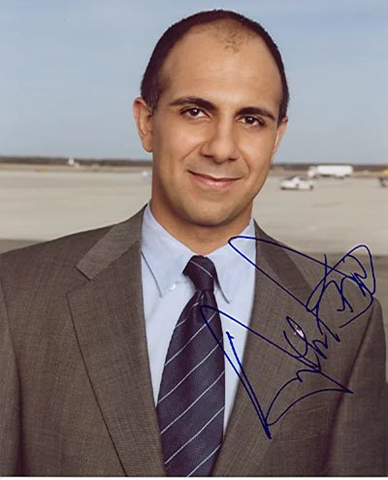 Anthony Azizi autograph