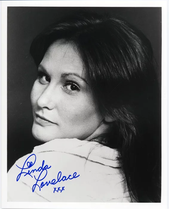 Linda Lovelace autograph