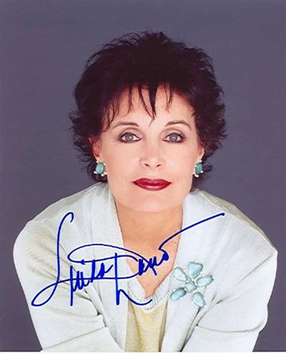 Linda Dano autograph