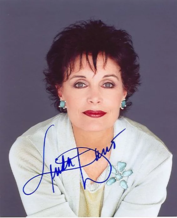Linda Dano autograph