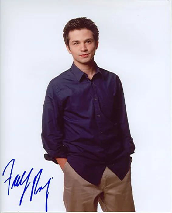 Freddy Rodriguez autograph