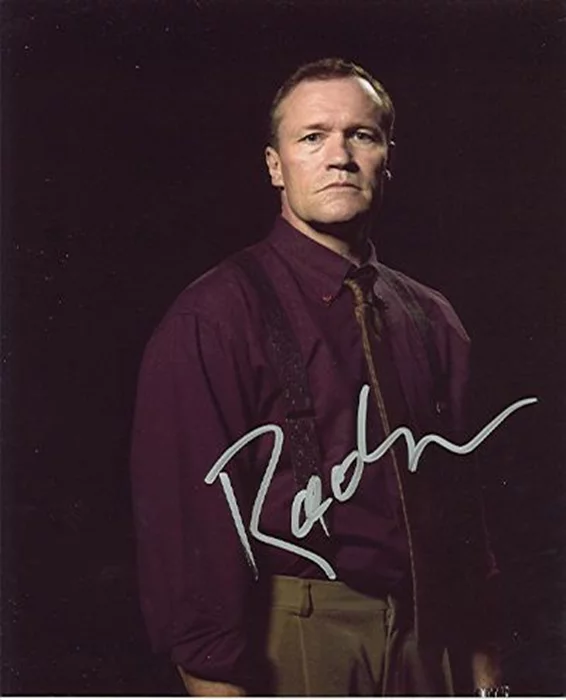 Michael Rooker autograph