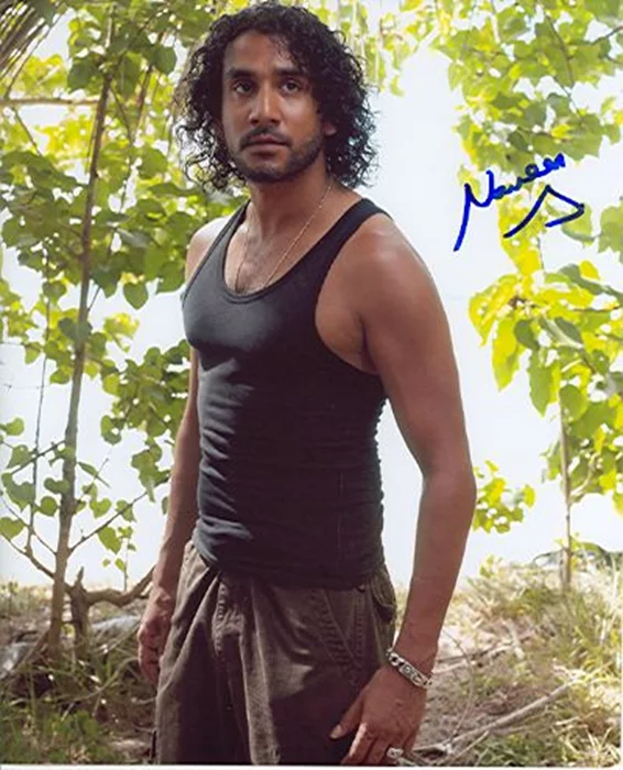 Naveen Andrews autograph