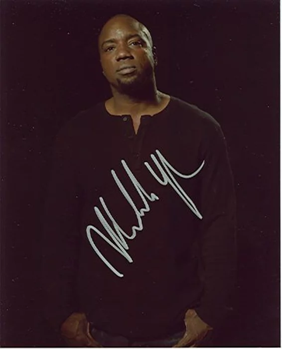 Malik Yoba autograph