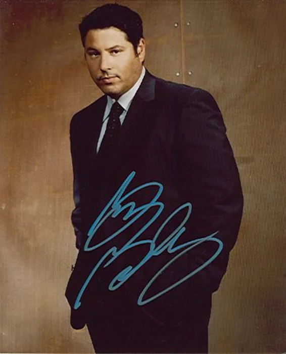 Greg Grunberg autograph