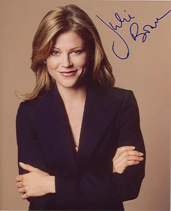 Julie Bowen autograph