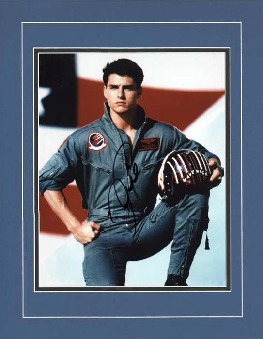 Tom Cruise autograph