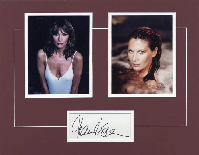 Maud Adams autograph