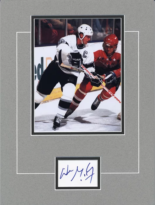 Wayne Gretzky autograph