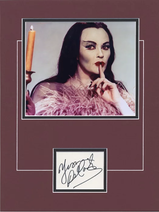 Yvonne DeCarlo autograph