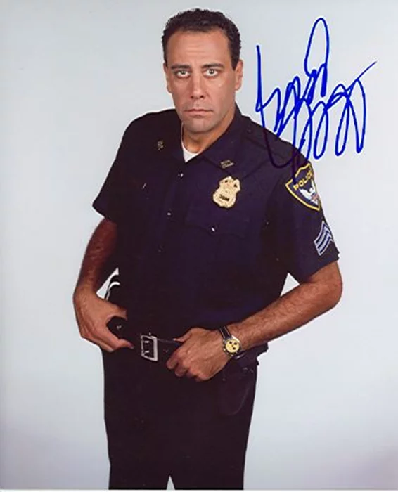 Brad Garrett autograph