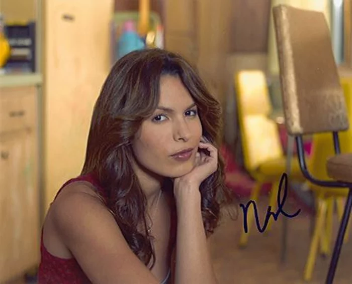 Nadine Velazquez autograph