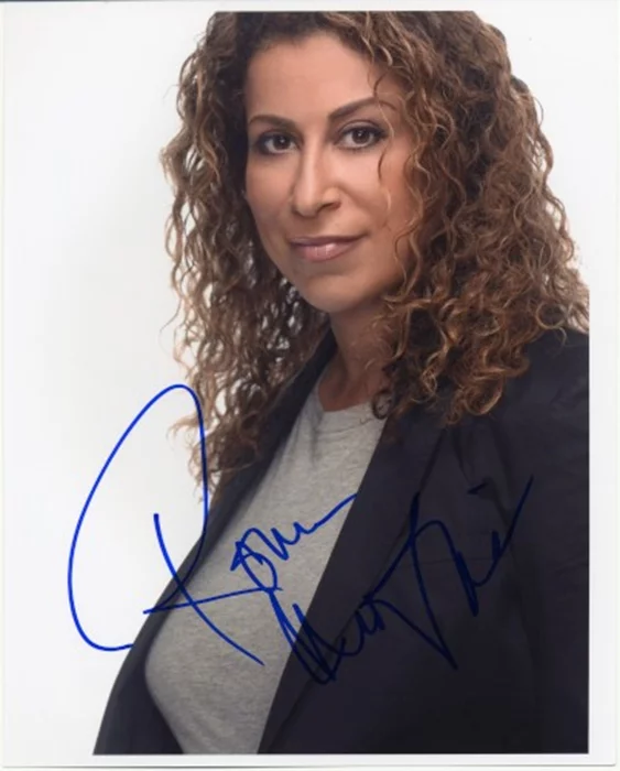 Roma Maffia autograph