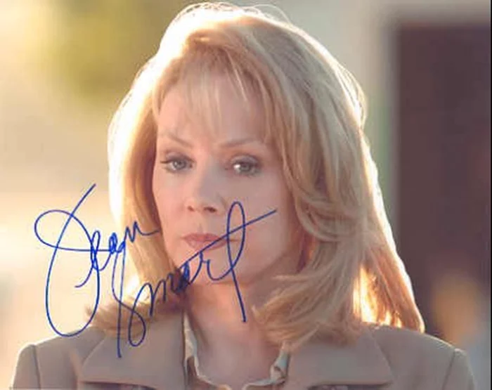 Jean Smart autograph
