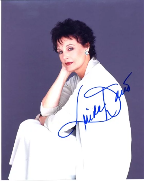 Linda Dano autograph